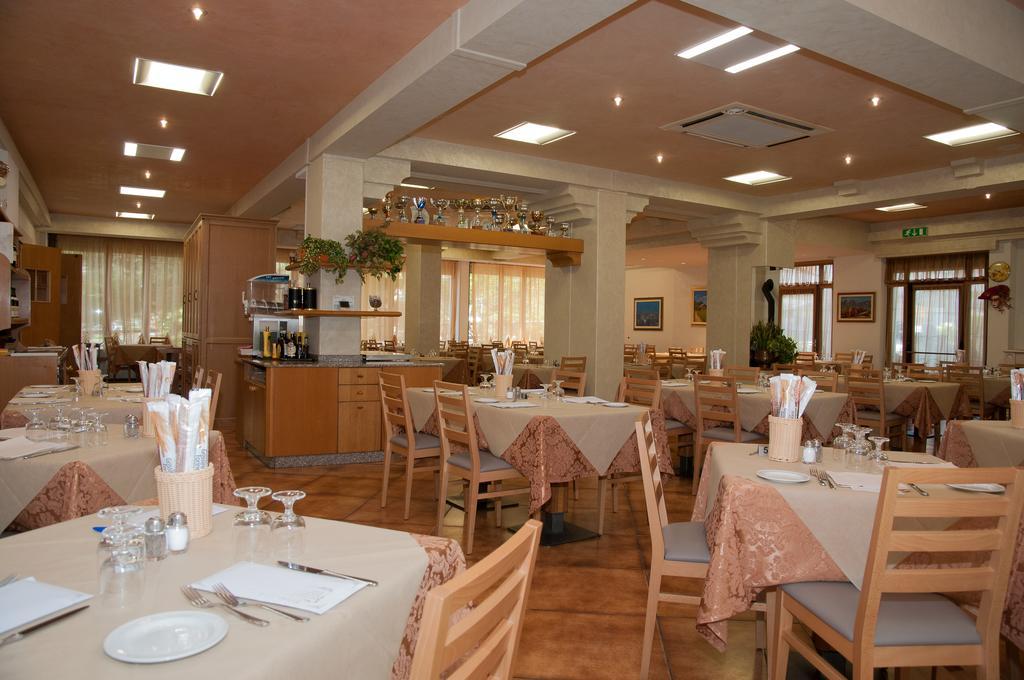 Hotel Concordia Levico Terme Dış mekan fotoğraf